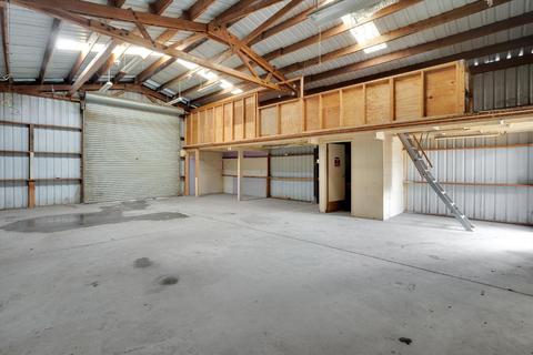 2440 Eicher Ave, Modesto, CA 95350 photo 4