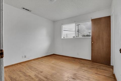 2440 Eicher Ave, Modesto, CA 95350 photo 25