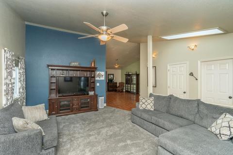 2874 Royce Dr, Rescue, CA 95672 photo 6