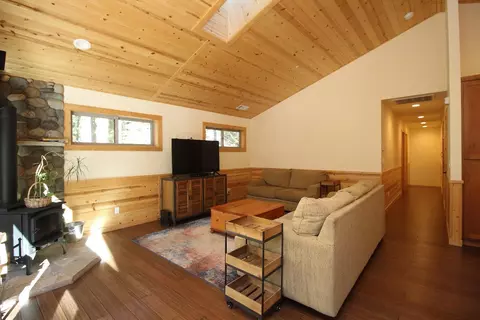 2821 Indian Rock Rd, Dorrington, CA 95223 photo 6
