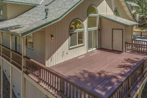 100 Meadowview Ct, Arnold, CA 95223 photo 4