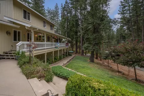 2506 Audrey Ct, Arnold, CA 95223 photo 2