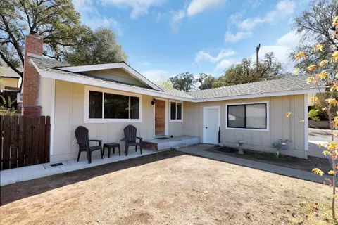 621 Russell Rd, San Andreas, CA 95249 photo 2