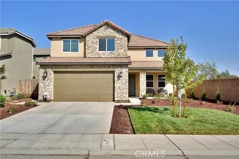 601 Maclure Ave W, Madera, CA 93636 photo 1