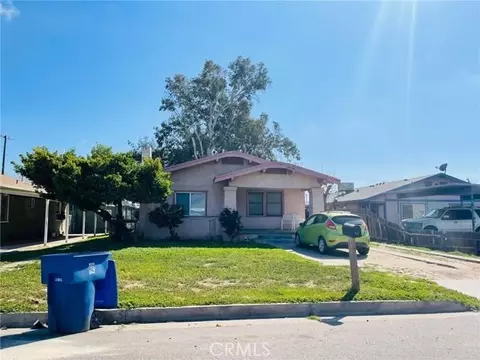 912 Riverside Dr, Madera, CA 93638 photo 1