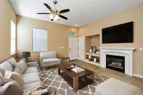 3612 Trenton Ln, Clovis, CA 93619 photo 4