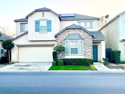 1766 Glen Oban Ln, Clovis, CA 93619 photo 1
