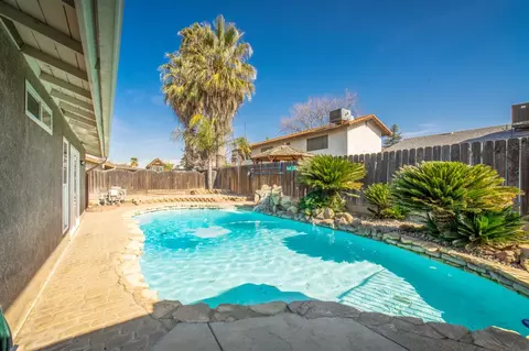 475 Bliss Ave, Clovis, CA 93611 photo 5