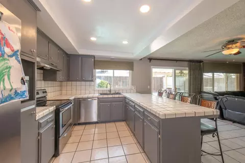 475 Bliss Ave, Clovis, CA 93611 photo 12