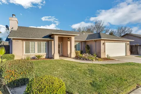 1053 Cypress Ct, Madera, CA 93637 photo 1