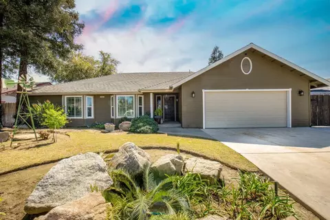 1820 Ashcroft Ave, Clovis, CA 93611 photo 1