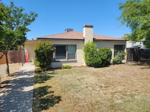 804 Cutting St, Madera, CA 93638 photo 1