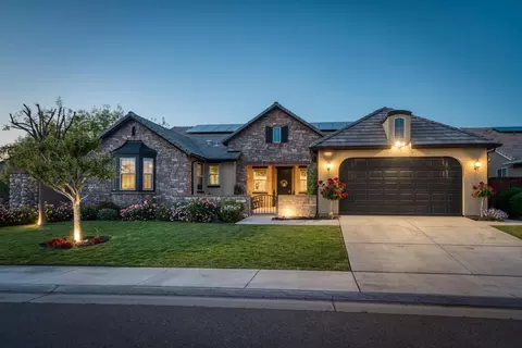 3223 Robinwood Ave, Clovis, CA 93619 photo 1