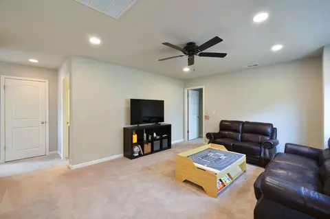 5865 E Beck Ave, Fresno, CA 93727 photo 18