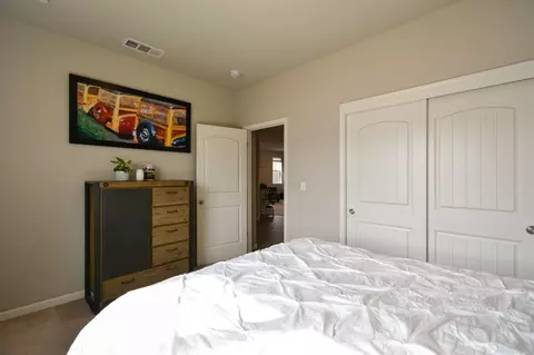 5865 E Beck Ave, Fresno, CA 93727 photo 7