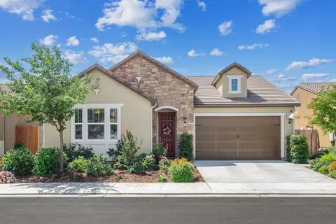 3840 Saginaw Ave, Clovis, CA 93619 photo 1