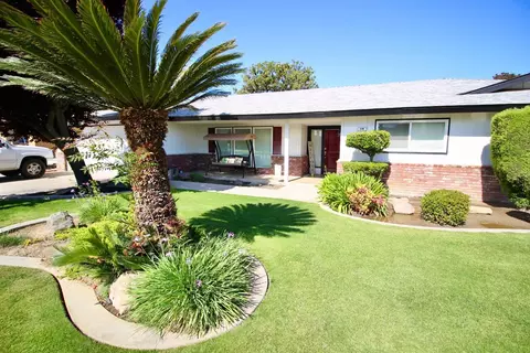 116 Shannon Ave, Madera, CA 93637 photo 4