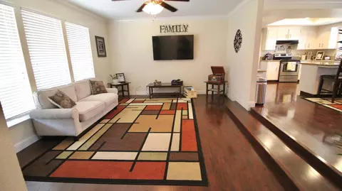 116 Shannon Ave, Madera, CA 93637 photo 10