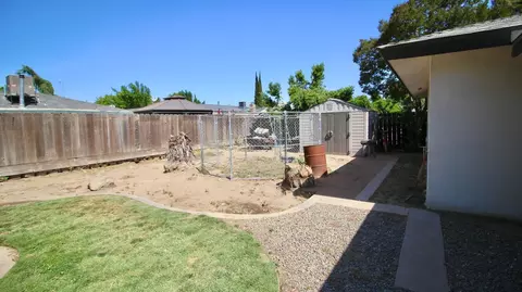 116 Shannon Ave, Madera, CA 93637 photo 44
