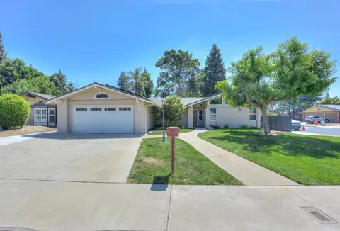 87 Burgan Ave, Clovis, CA 93611 photo 1