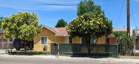 1113 Clark St, Madera, CA 93638 photo 1