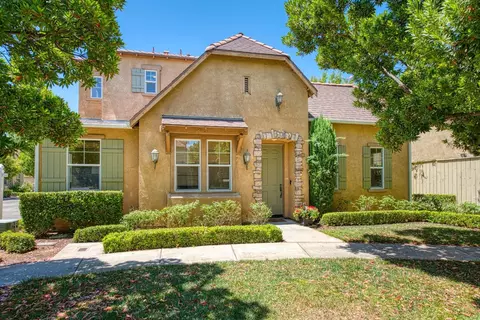 3815 Vermont Ln, Clovis, CA 93619 photo 1