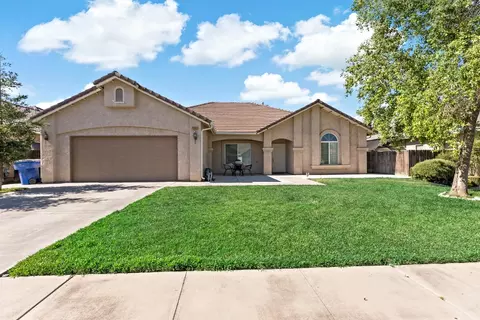 15622 W B St, Kerman, CA 93630 photo 1