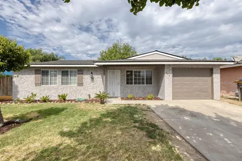 905 S Vineland Ave, Kerman, CA 93630 photo 1
