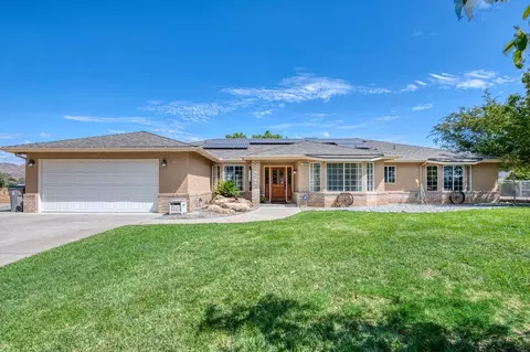 11180 N Stanford Ave, Clovis, CA 93619 photo 1