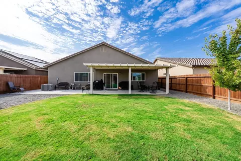 770 Strada St, Lemoore, CA 93245 photo 32