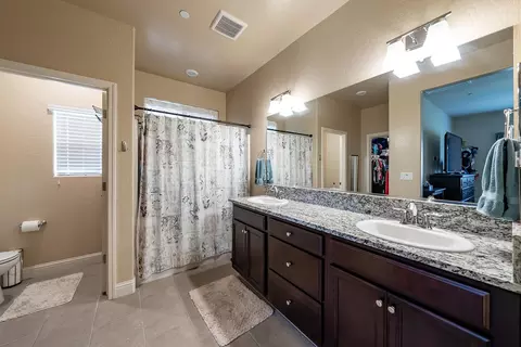 770 Strada St, Lemoore, CA 93245 photo 27