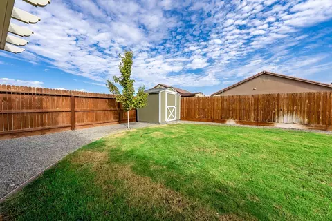 770 Strada St, Lemoore, CA 93245 photo 29