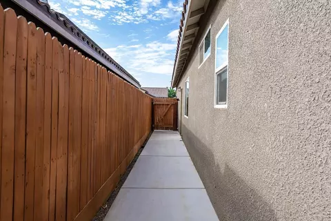 770 Strada St, Lemoore, CA 93245 photo 36