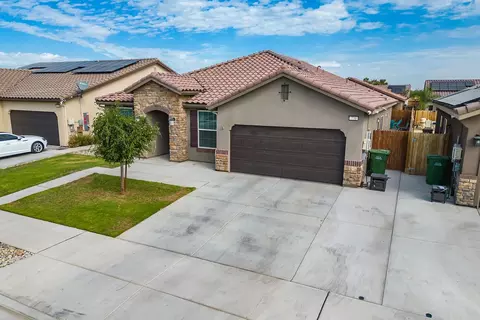 770 Strada St, Lemoore, CA 93245 photo 8