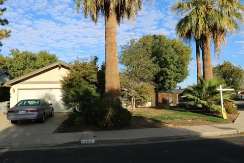 363 Ezie Ave, Clovis, CA 93611 photo 1