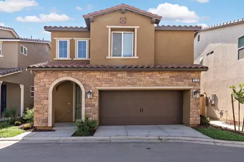 858 Wishon Ave, Madera, CA 93636 photo 1