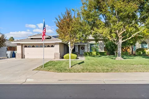 2745 Beverly Ave, Clovis, CA 93611 photo 1