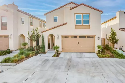 3672 Parkstone Way, Clovis, CA 93619 photo 1