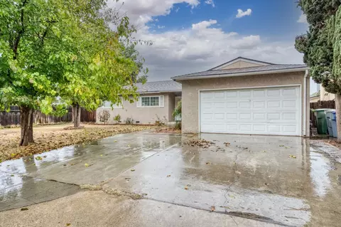 3125 Peach Ave, Clovis, CA 93612 photo 1