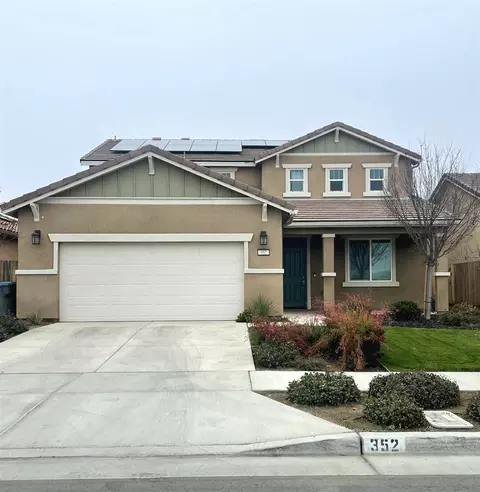 352 17 St, Kerman, CA 93630 photo 1