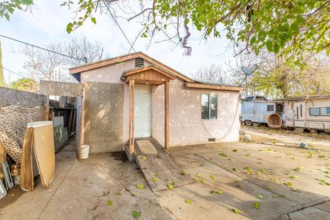 1729 Donald St, Modesto, CA 95351 photo 2