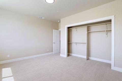 807 Iris Ct, Lodi, CA 95242 photo 40