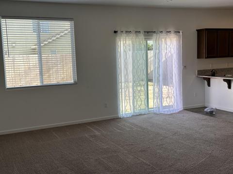 28 Jack Ct, Merced, CA 95341 photo 5