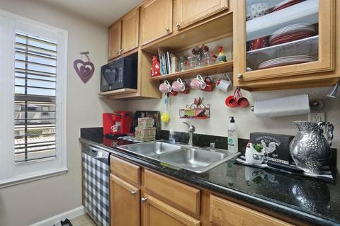 3917 Dale Rd UNIT b, Modesto, CA 95356 photo 15