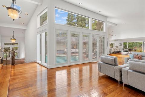 81 Covered Bridge Rd, Carmichael, CA 95608 photo 14
