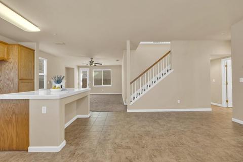 917 Courtyards Loop, Lincoln, CA 95648 photo 6