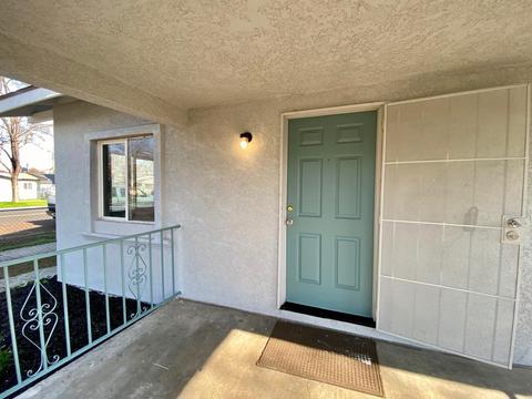 430 4th St, Modesto, CA 95351 photo 3