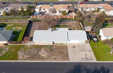 1705 Colin Ln, Modesto, CA 95355 photo 8