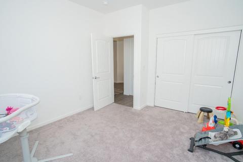 373 Denise Dr, Merced, CA 95341 photo 8