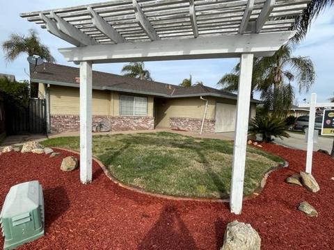 1405 Amanda Dr, Ceres, CA 95307 photo 3